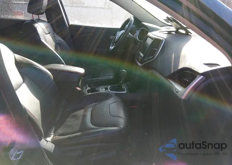 2014 Jeep Cherokee Trailhawk z USA, uszkodzony, nr VIN 1C4PJMBB9EW156415